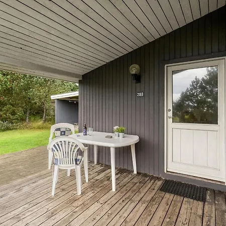 4 Bedroom Stunning Home In Thisted ティステズ
