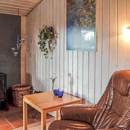 4 Bedroom Stunning Home In Thisted